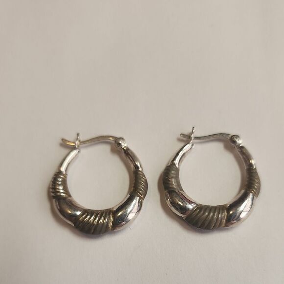 Sterling Silver Plated Hoop Earrings - Picture 1 of 4